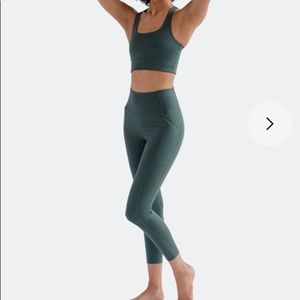 NWT Girlfriend Collective Compressive Pocket Legging High Rise XS Green